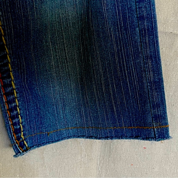 True Religion Custom Crop - Picture 4 of 5